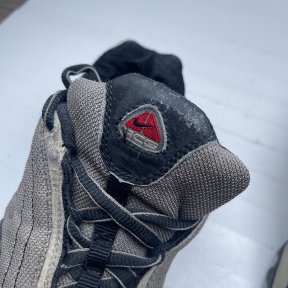 Vintage Y2K Nike ACG Low Hiking Shoes Womens Size 7 RARE 303846-261 - Picture 10 of 16